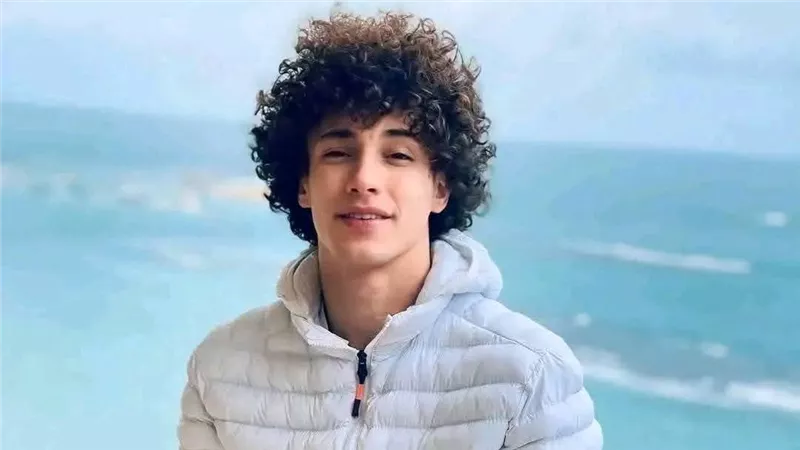 قصة عبد العزيز شحاتة مع إنقاذ فتاة من التحرش تشغل بال السوشيال 
