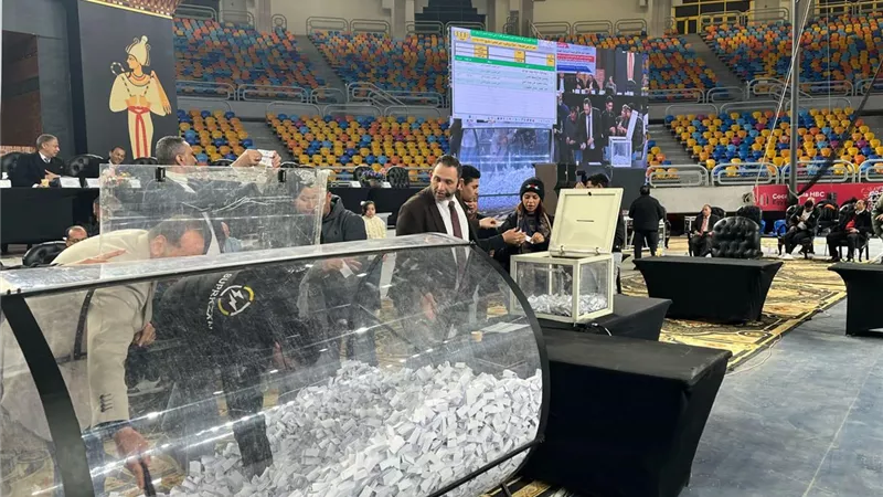 إجراء القرعة العلنية على قطع الأراضي بمدينة برج العرب الجديدة ضمن برنامج «مسكن»