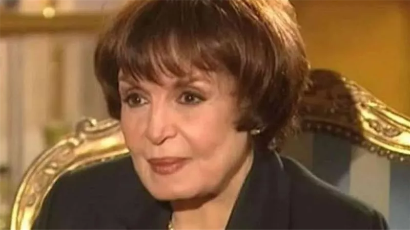 تغريم سميرة أحمد 100 جنيه لسب سائق