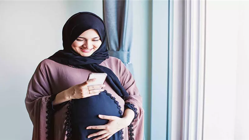 متى يجوز للحامل الإفطار في  شهر رمضان؟ «الإفتاء تُجيب»