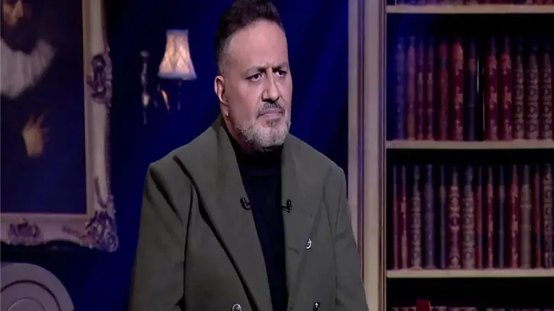 خالد سرحان يكشف عن تطورات حالة عادل إمام الصحية