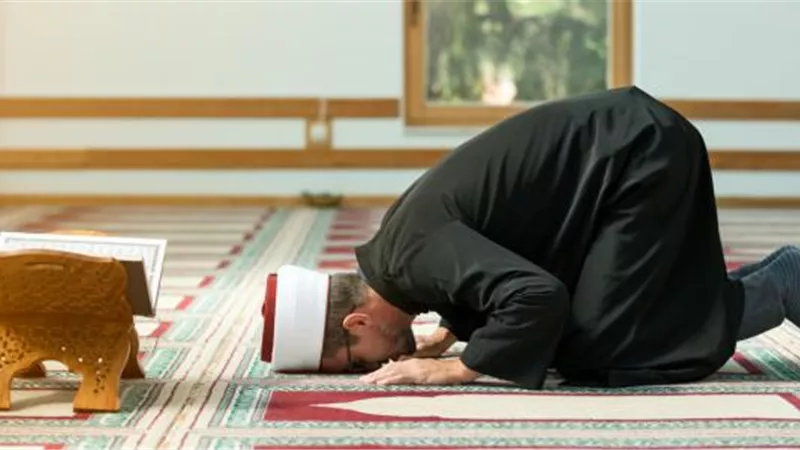 مع اقتراب العشر الأواخر من رمضان.. الإفتاء توضح أقل مدة للاعتكاف في المسجد