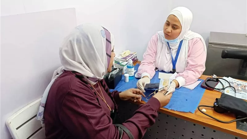 في 4 محافظات.. انطلاق عيادات متنقلة ضمن حملة «رمضان بصحة لكل العيلة»