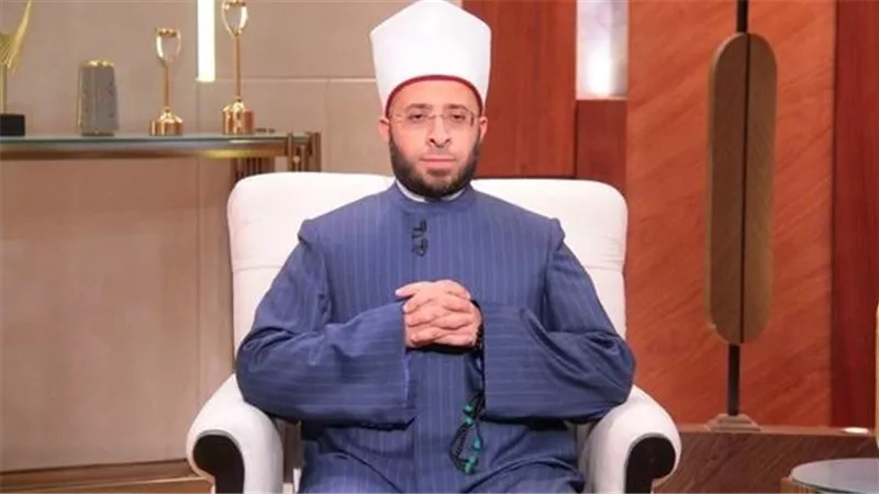 وزير الاوقاف يشيد بدور المرأة المصرية بيومها: مجد الأمة وتاريخها الراسخ 