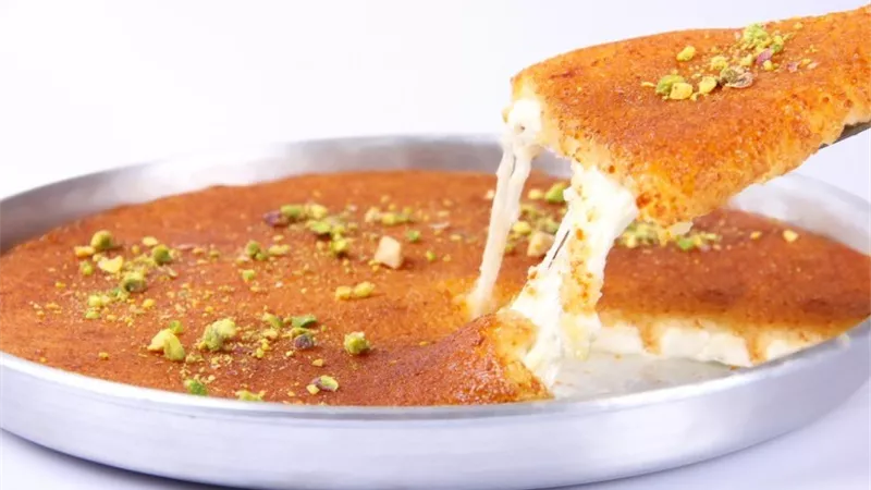 حلويات رمضان 2025.. طريقة تحضير الكنافة النابلسية مثل المحلات 