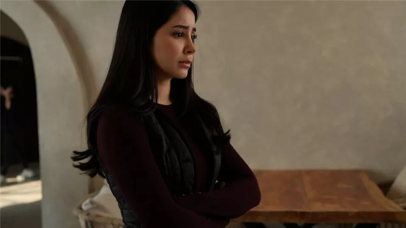 أسيل عمران تتألق في لام شمسية بعد مشهد اكتشافها تعرض ابنها للتحرش 