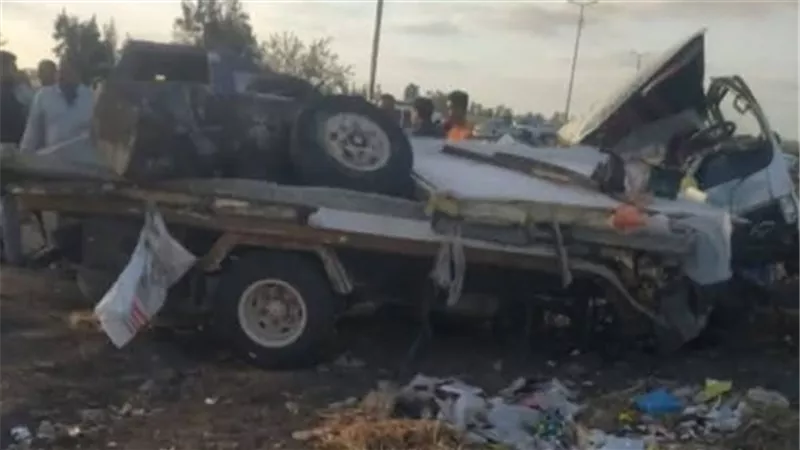 مصرع 4 أشخاص بينهم 3 أشقاء في حادث سير مروع