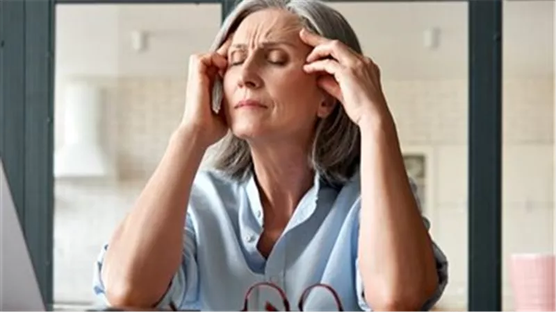 سن اليأس | وصمة اجتماعية تصيب المرأة بعد سن الـ50