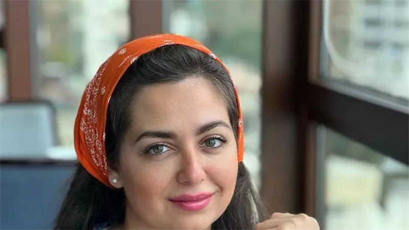 هبة مجدي تستفز الجمهور بصورة من كواليس «المداح»