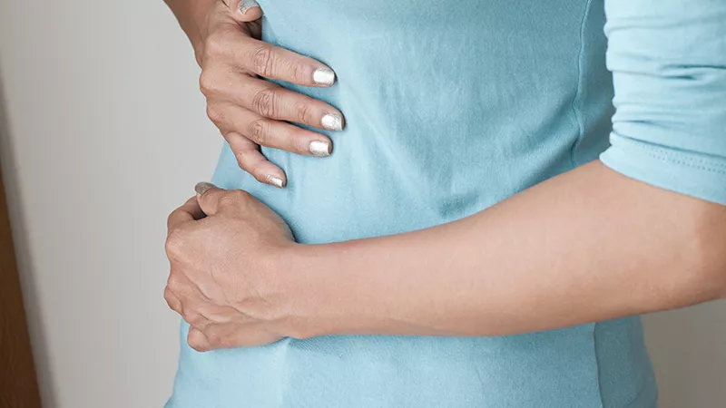 بعد وفاة الطوخي وإيناس النجار.. جمال شعبان يوضح أعراض ومخاطر انفجار المرارة 