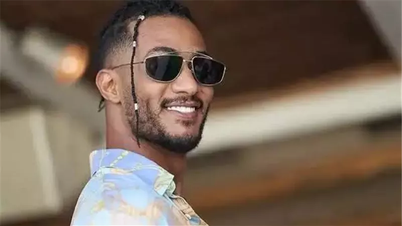 بالفيديو.. محمد رمضان يطرح أغنيته الجديدة البابا راجع