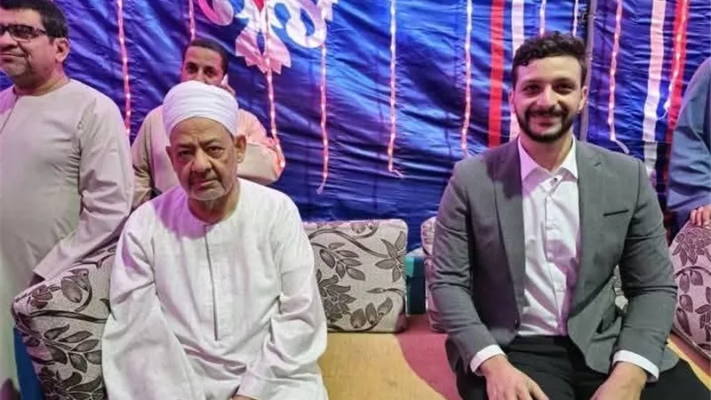 شيخ الأزهر يشهد خطبة حفيدة شقيقه فى منزل آل الطيب غرب الأقصر