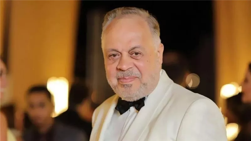 السر وراء انفعال أشرف زكي أثناء افتتاح أول دار رعاية للفنانين المسنين 