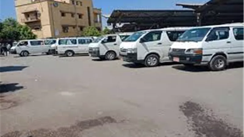 بعد زيادة الوقود.. أسعار تعريفة ركوب السيارات والتاكسى والنقل العام بالقاهرة