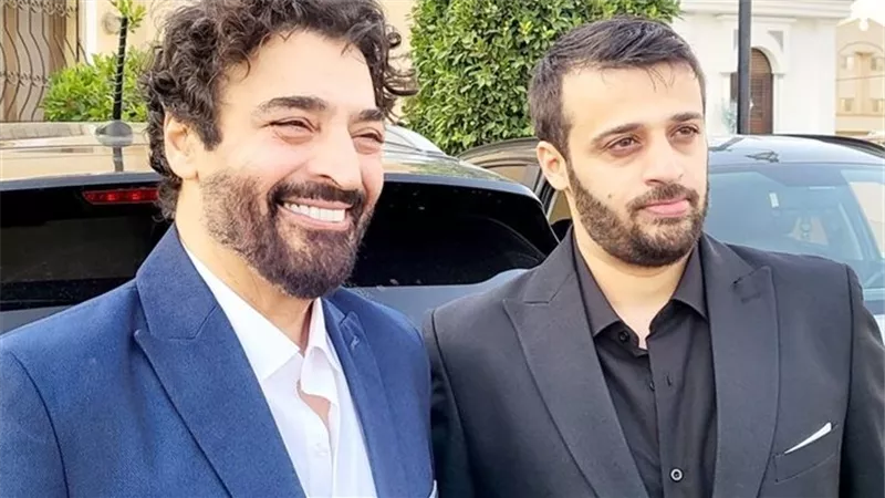 ظهور نادر لابن حميد الشاعري يخطف الأنظار عبر منصات التواصل الاجتماعي (صور)