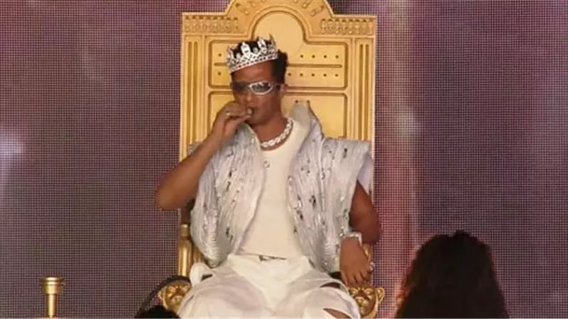 على أغنية الملك.. محمد رمضان يظهر بالشيشة بمهرجان كوتشيلا في أمريكا