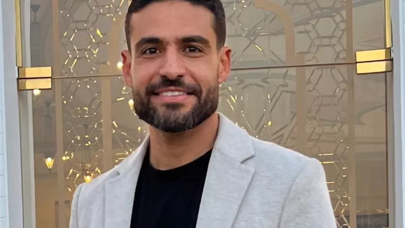 كبرتوا الموضوع.. إسلام فوزي يطمئن جمهوره عن حالته الصحية