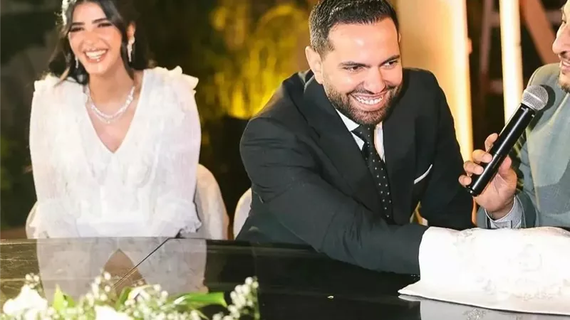 ابن أم أبيها ريم.. والد الفنانة ريم سامى يعلن استقبال حفيده الجديد 