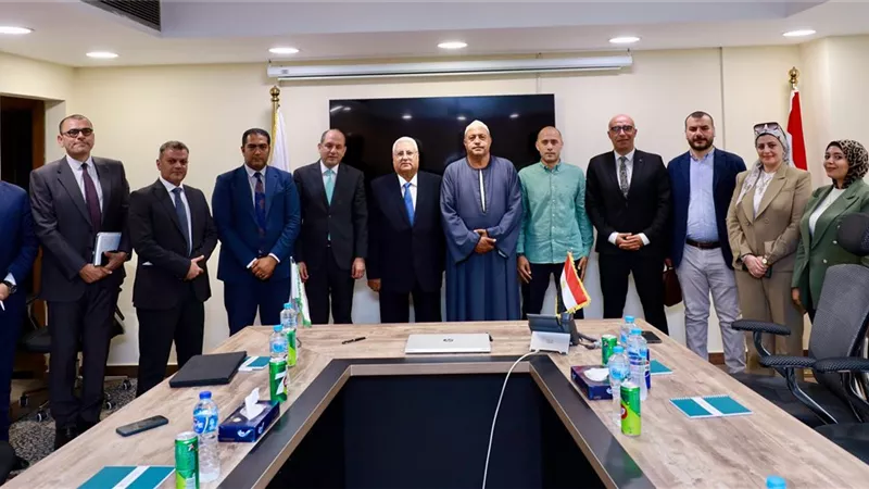 البنك الزراعي المصري يوقع بروتوكول تعاون لتمويل صغار المربين لشراء رؤوس الماشية المحسنة وراثياً 