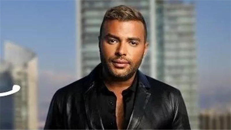 رامي صبري يشعل حماس الجمهور في حفل افتتاح كأس الأمم الأفريقية بالقاهرة 