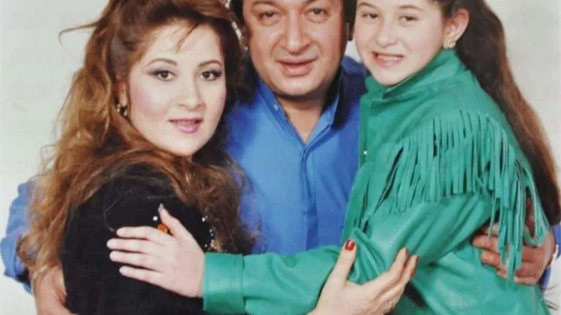 مي نور الشريف توجه رسالة مؤثرة إلى والدها الراحل في عيد ميلاده 
