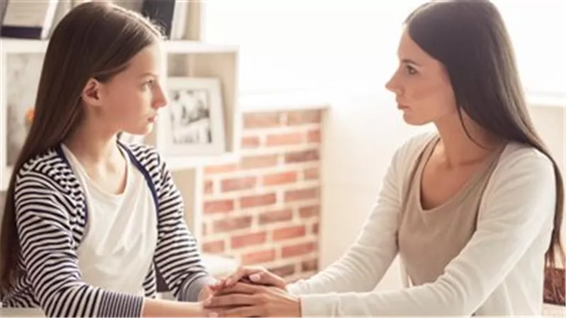 ابنتي أدخلت «قلم» في مهبلها.. هل يلتئم غشاء البكارة؟