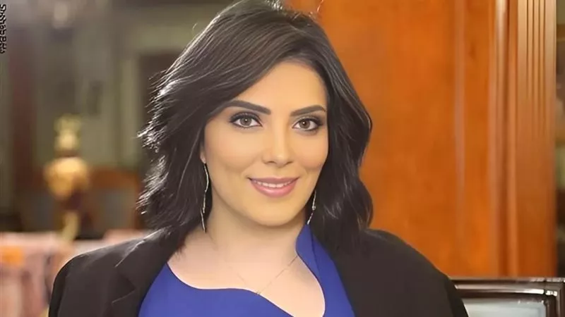 حورية فرغلي: محمد رمضان يصنع تورتة جميلة ثم يضع عليها تراب
