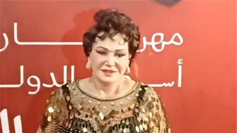 لبلبة: أم كلثوم أعطتنى منديلها وقالت لى 