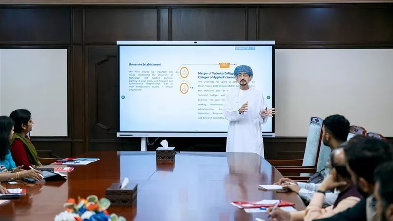 وفد هندي يبحث تعزيز الشراكات الأكاديمية الاستراتيجية مع سلطنة عمان