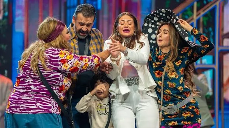 عودة مسرحية الباشا بطولة كريم عبد العزيز إلى السعودية