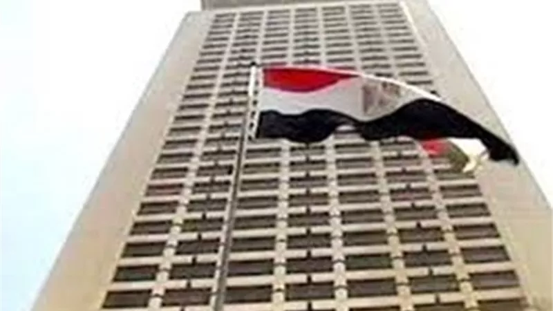 هام للمصريين في لبيبا.. الخارجية تنشر ارقام للتواصل حال وقوع أزمات