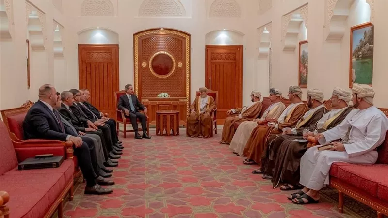 العراق تبحث سبل الاستفادة وتعزيز التعاون القضائي مع سلطنة عُمان