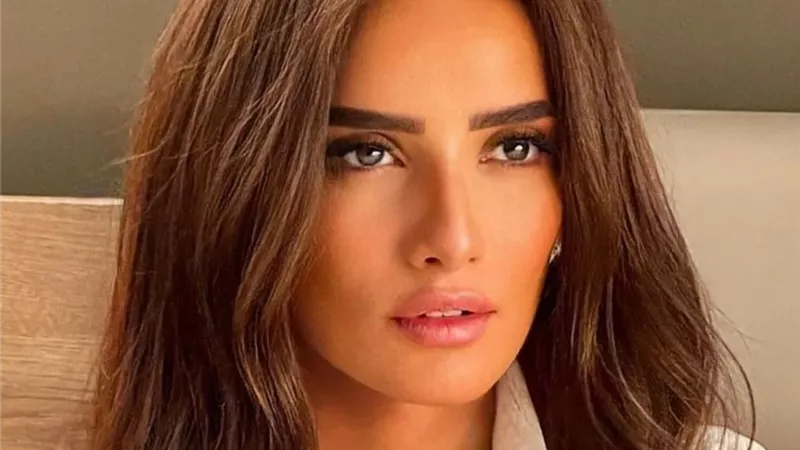 زينة تكشف تفاصيل أزمة أطفالها مع رجل أعمال في الشيخ زايد