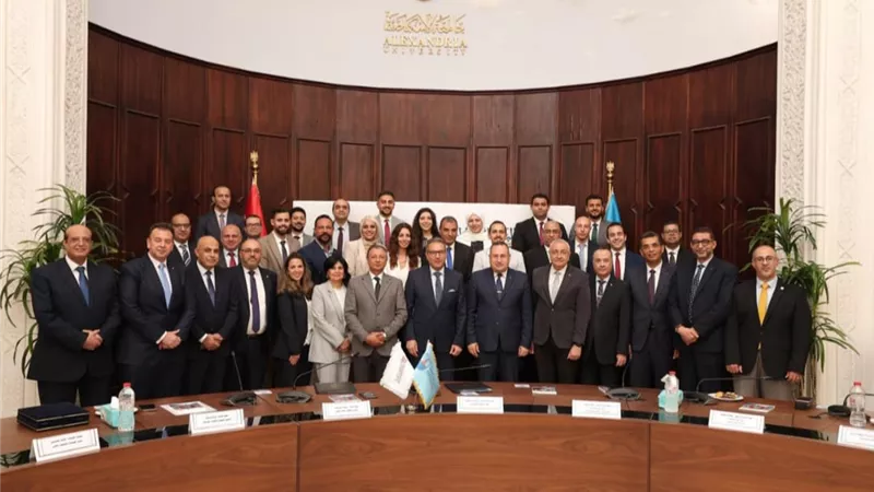 البنك الأهلي المصري يوقع بروتوكول تعاون مع جامعة الإسكندرية