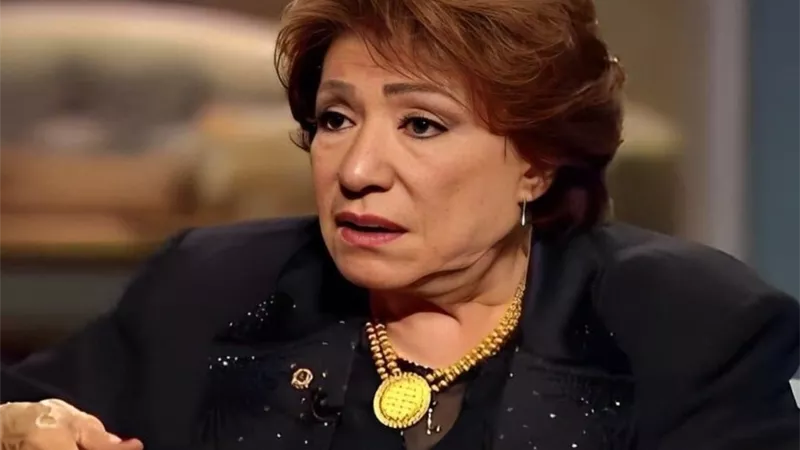 وزير الثقافة يشارك في تشييع جنازة الفنانة القديرة سميحة أيوب