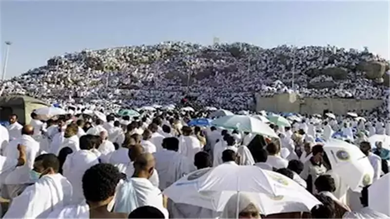 أثناء أداء مناسك الحج.. طرق للوقاية من أمراض الجهاز التنفسي المعدية