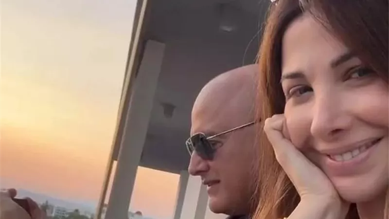نانسي عجرم تشارك متابعيها لحظة رومانسية مع زوجها