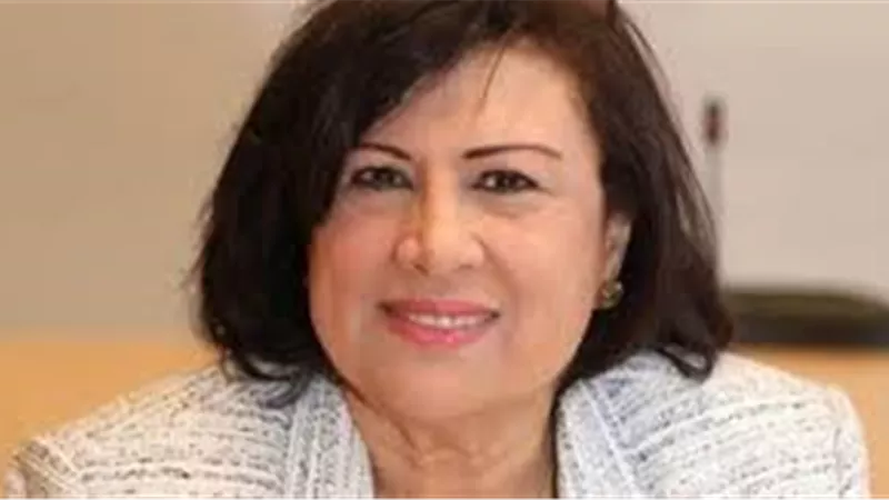 هالة البدري| ناقدة مصرية حصلت على المركز الأول كأفضل رواية بمعرض الكتاب