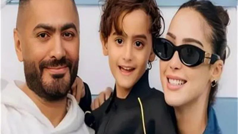 تامر حسني يكشف لأول مرة تفاصيل حالة نجله آدم: أجرى جراحتين كبيرتين