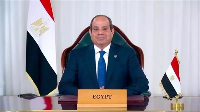 الرئيس السيسى يهنئ الجالية المصرية بالخارج بمناسبة حلول عيد الفطر المبارك