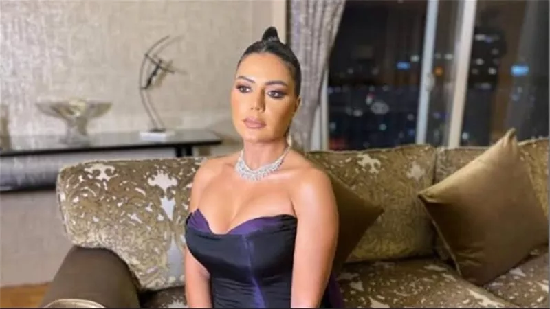 رانيا يوسف تكشف أسباب دخولها عالم الغناء.. هل تكمل مسيرتها الغنائية؟ 