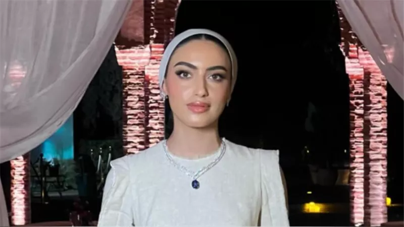 يارا النملة تتألق في حفل دار «شوميه» بتوقيع سعودي 