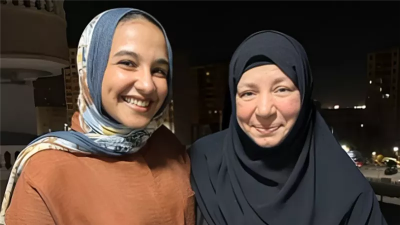 أول رد من عائلة عبلة كامل حول صحة الصور المنتشرة لها 