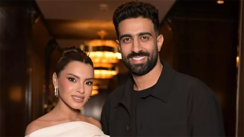 كارمن سليمان تحتفل بعيد ميلاد زوجها على مسرح موازين..ومصطفى يرد: «ربنا يخليكي لقلبي»