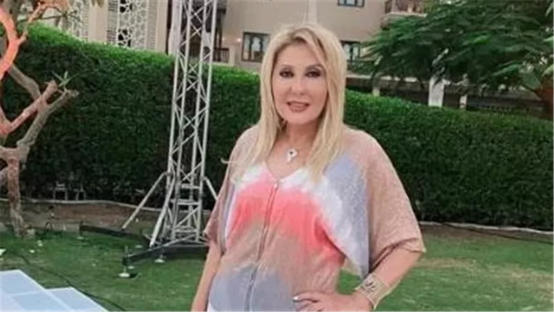 نادية الجندي تخطف الإنظار بإطلالة شبابية جديدة على الإنستجرام