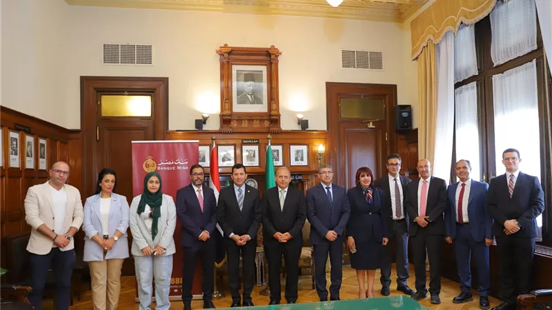 بنك مصر يوقّع بروتوكول تعاون مع وزارة الشباب لتعزيز الخدمات المالية بالمراكز 