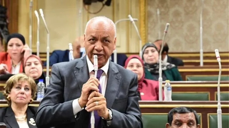 مصطفى بكري: وقف مناقشة قانون الإيجار انتصار لإرادة الشعب وحماية للغلابة
