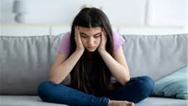 لماذا يكره المراهق والديه وكيف تتعاملي مع هذه المشاعر؟