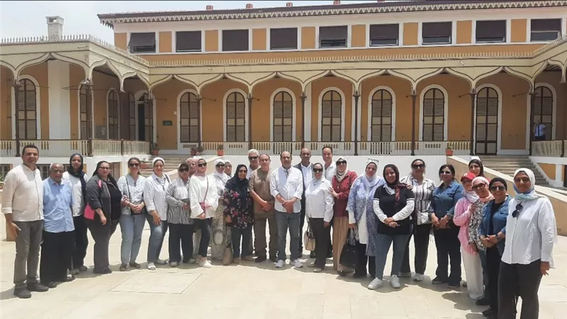 متخصصو الإعلام البيئى فى جولة بقناة السويس ومتحف قناة السويس
