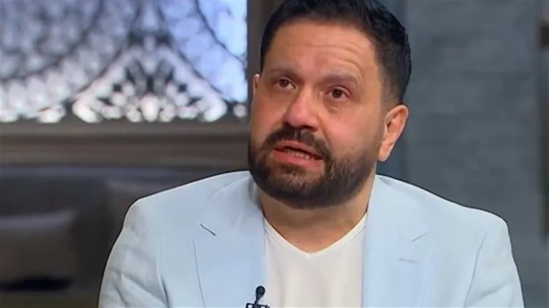 إدوارد عن مرضه باكيا : «عديت بأسوأ فترة.. وكل ما ببقى لوحدي بعيط
